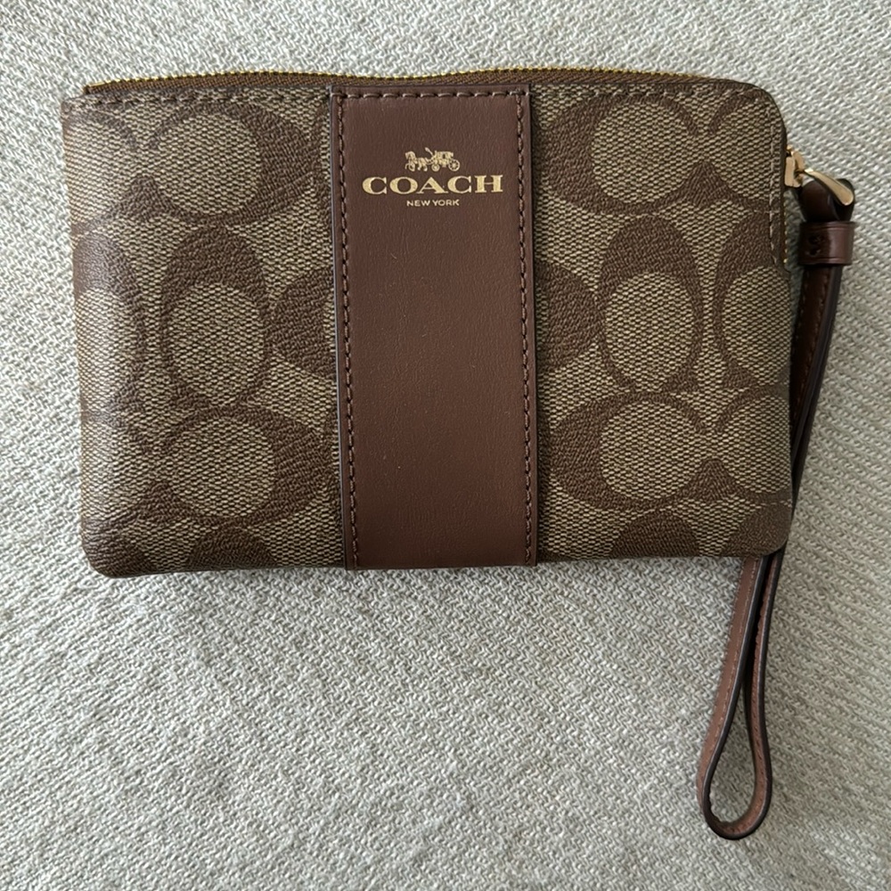 Brand new coach wrist wallet